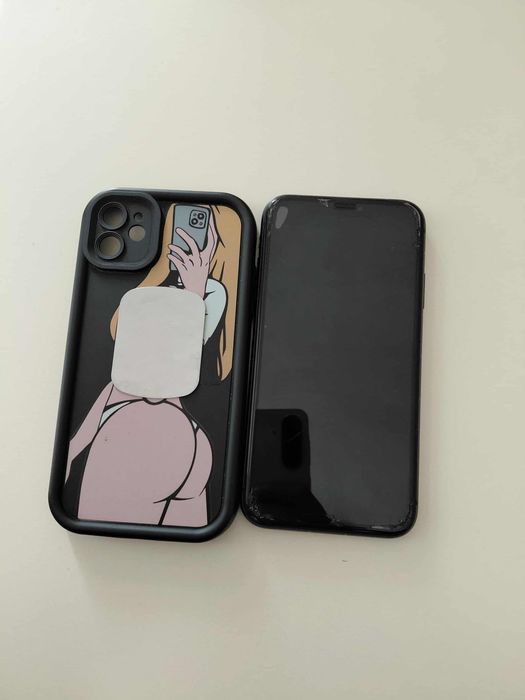 Продавам iPhone 11