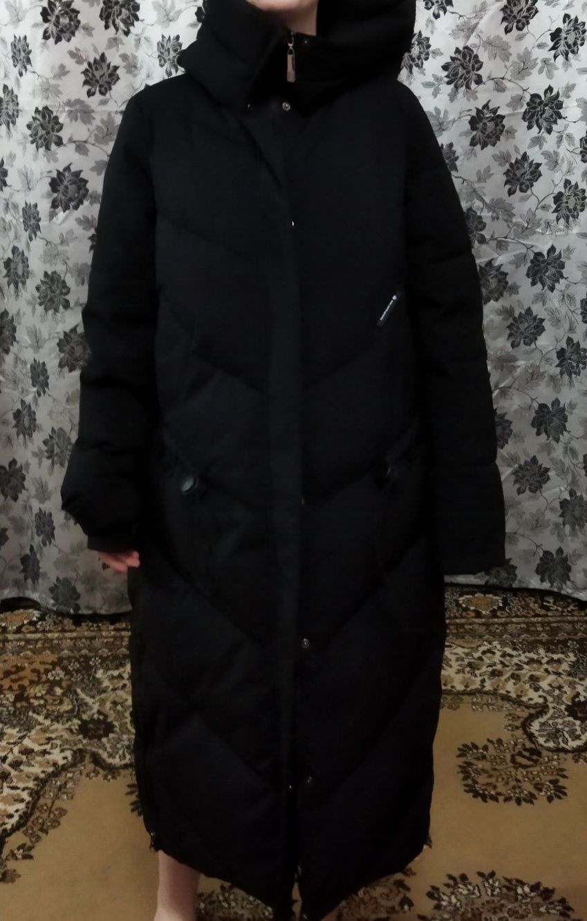 Куртка зимняя на девушку