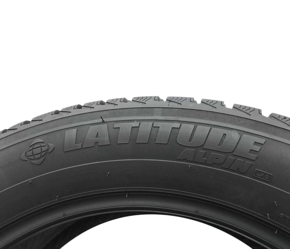 Зимни гуми MICHELIN LA2 235/55/19 ДОТ19 6мм+