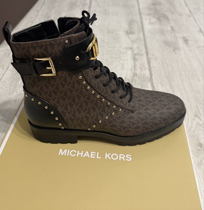 Чисто нови оригинални боти Michael Kors