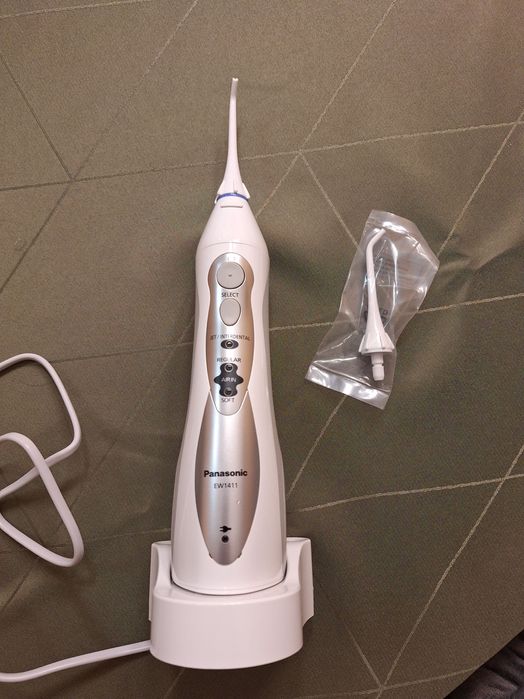 Зъбен душ Panasonic EW1411