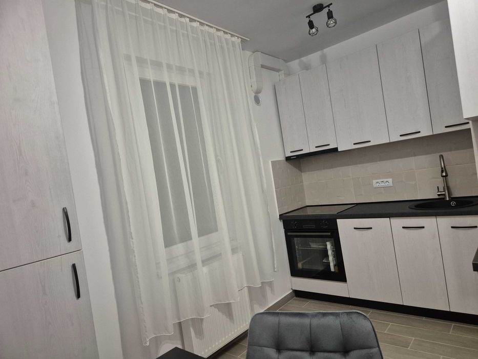 Inchiriez apartament modern cu 2 camere complet mobilat si dotat