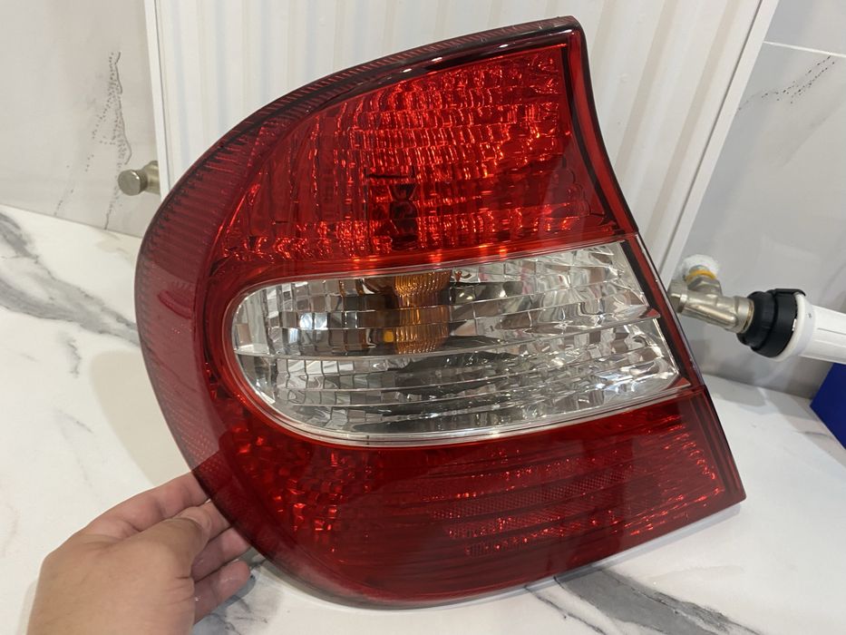 Продам фонарь Камри 30