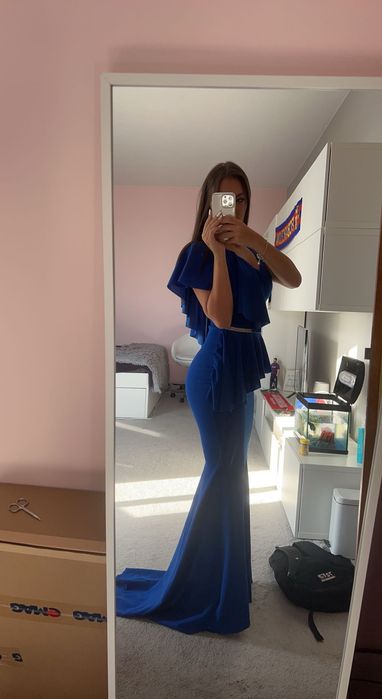 rochie albastra de seara