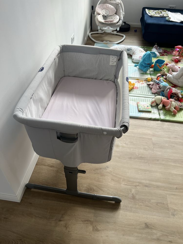 Pătuț  Chicco , foarte util si usor , cumparat din UK