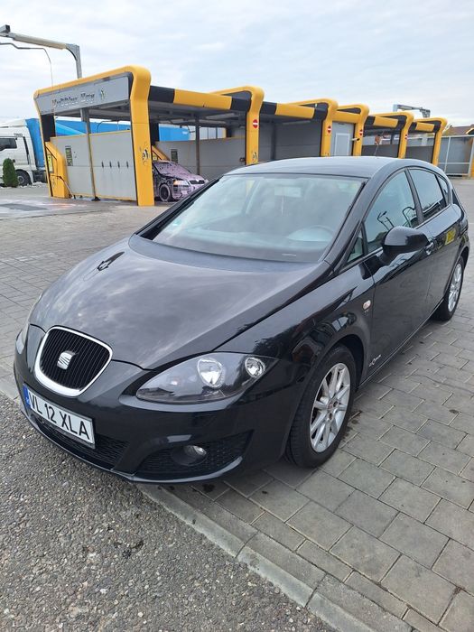Seat Leon Model 2012 motor 1.4l benzina, euro5, navi, clima, senzori