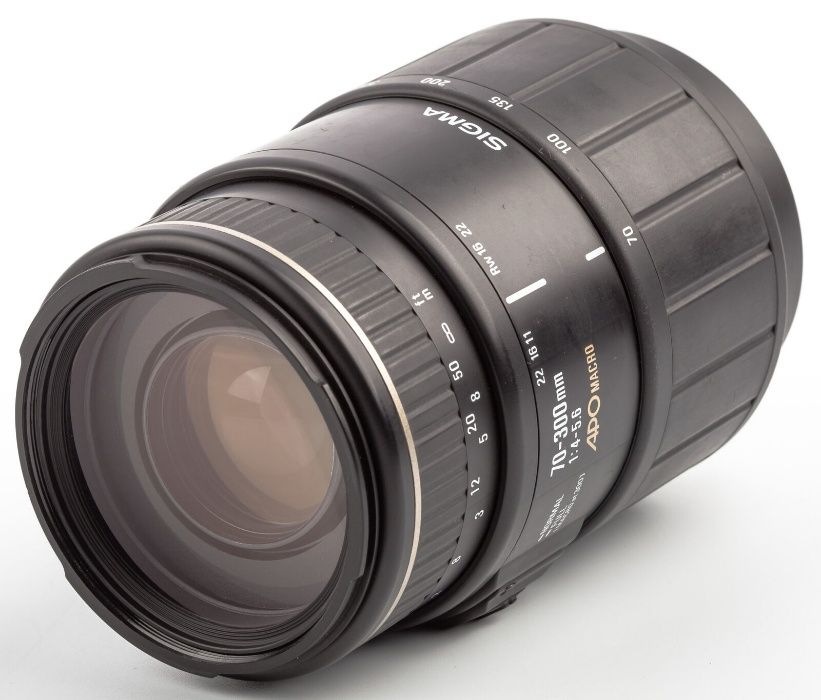 Объектив Sigma 70-300 мм F/4-5.6