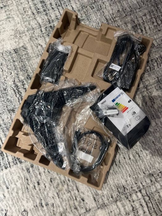 MSI MAG 244F – 200 Гц