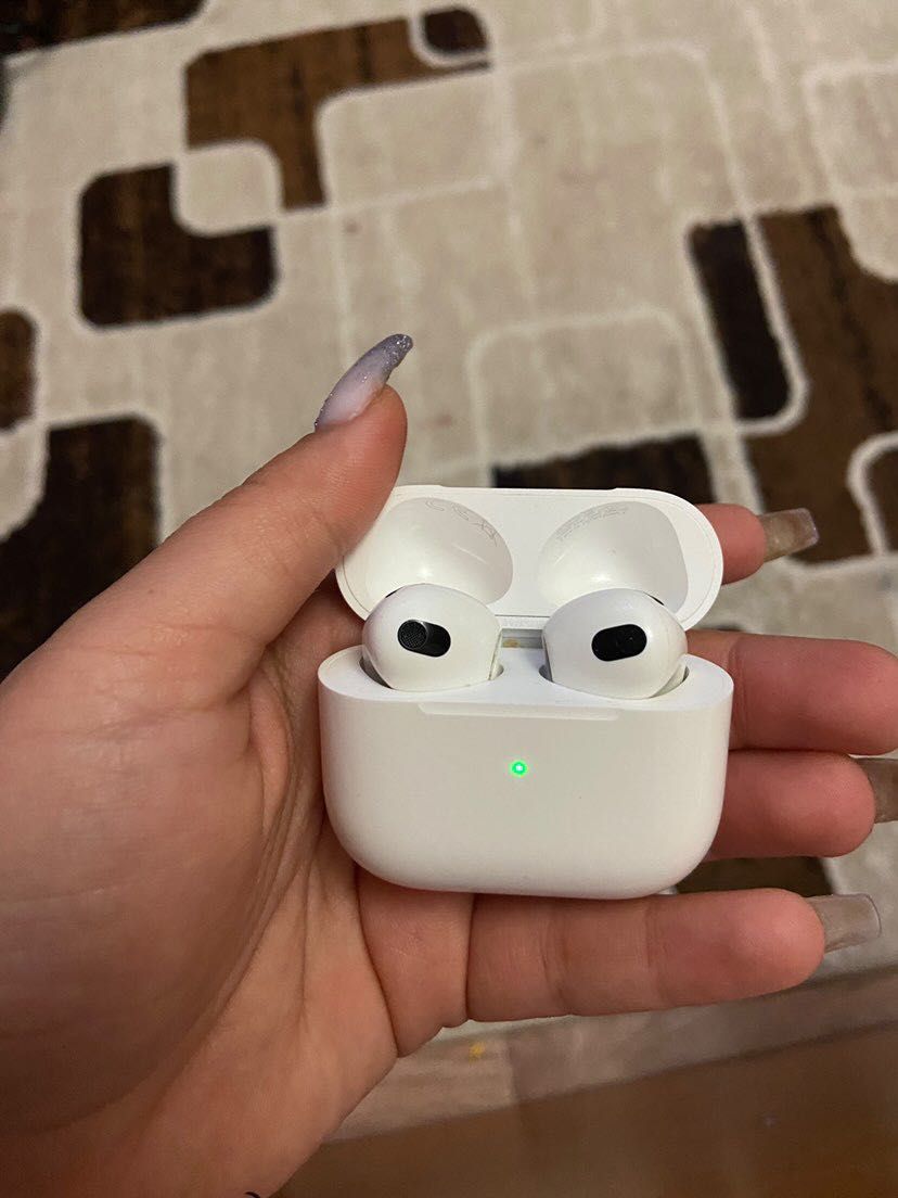 AirPods 3, Оригинальные