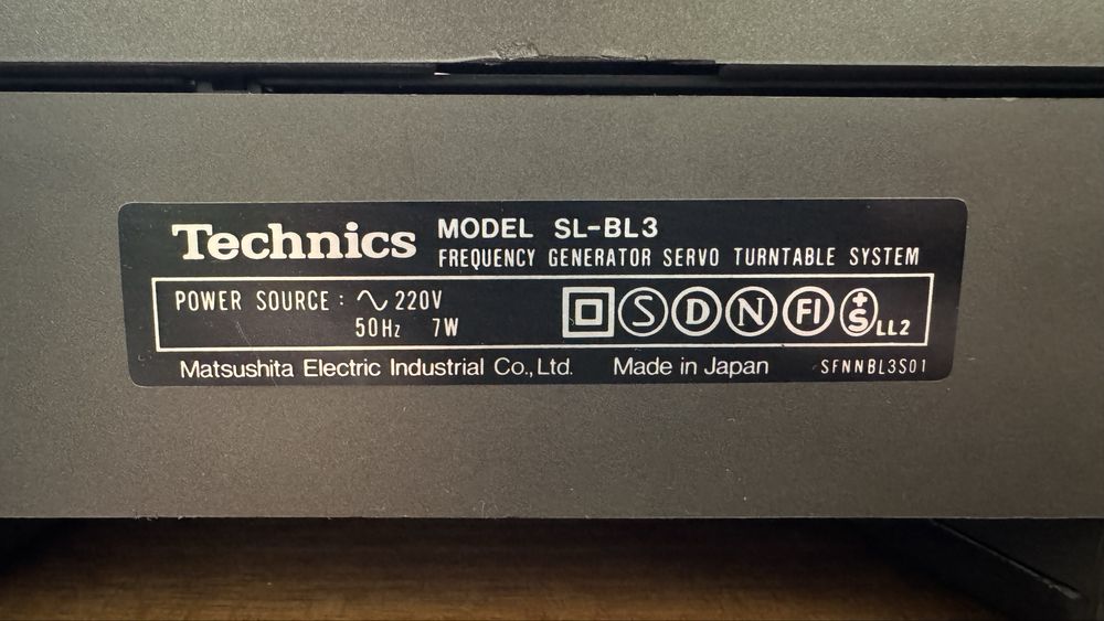 Грамофон Technics SL-BL3