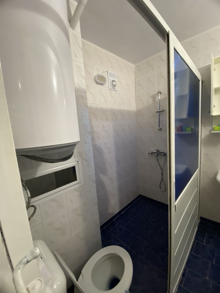 Дава се под наем Тристаен апартамент в Асеновград - 65 кв.м за 306 € - Снимка #11
