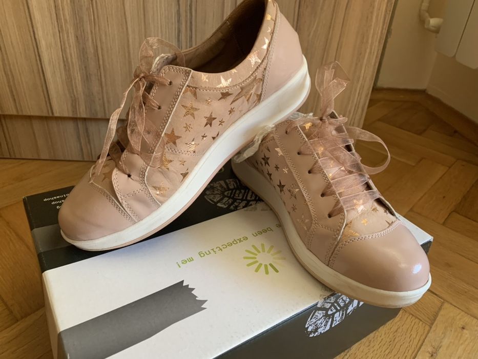 Обувки  естествена кожа и лак на марката GABINA N 37