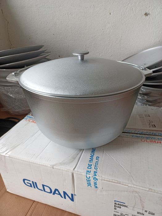 Ceaun tuci cu capac 25L