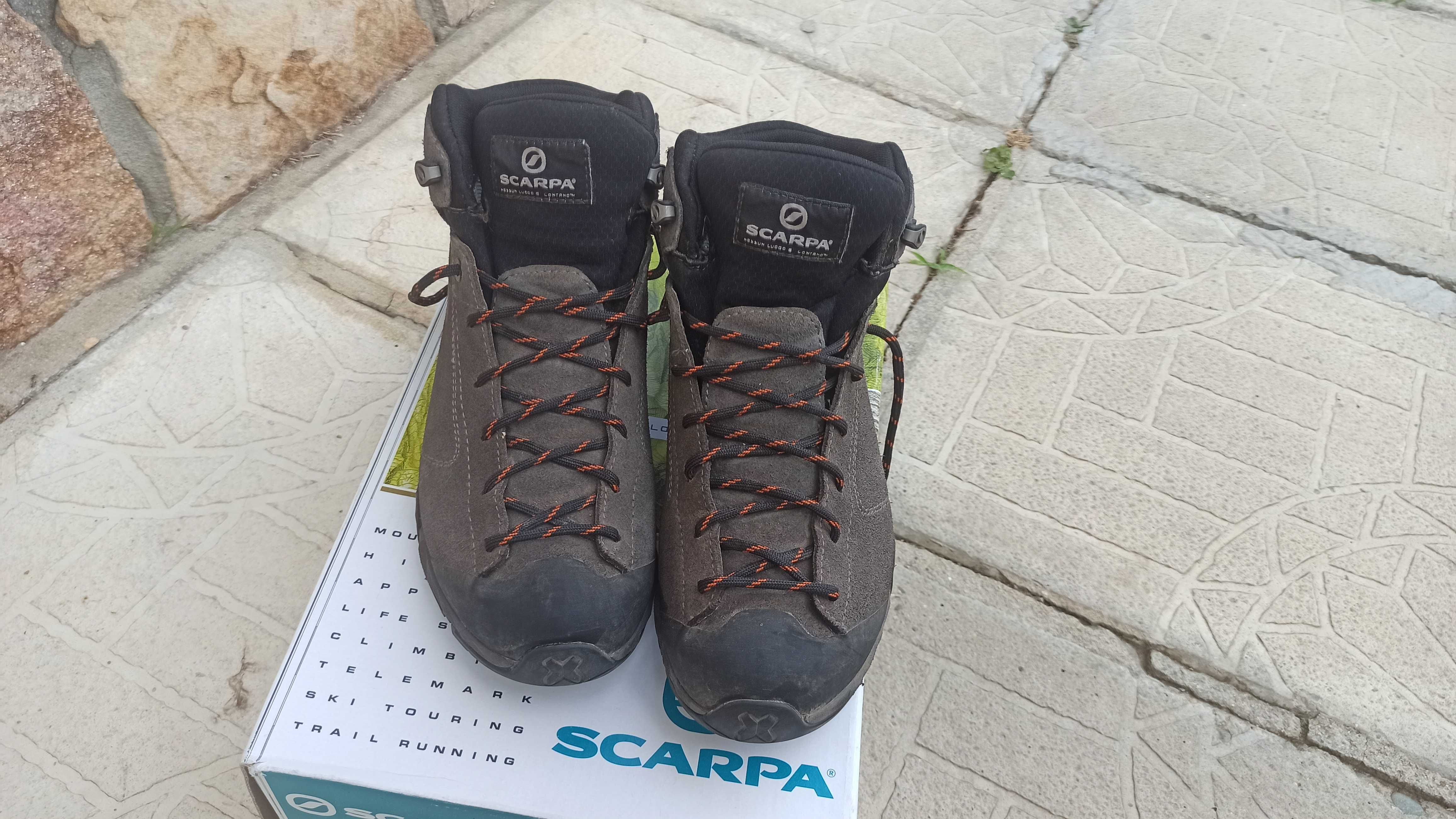 Дамски туристически обувки Scarpa mojito hike gtx
