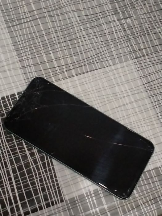 Tehno spark 7 торг уместен!