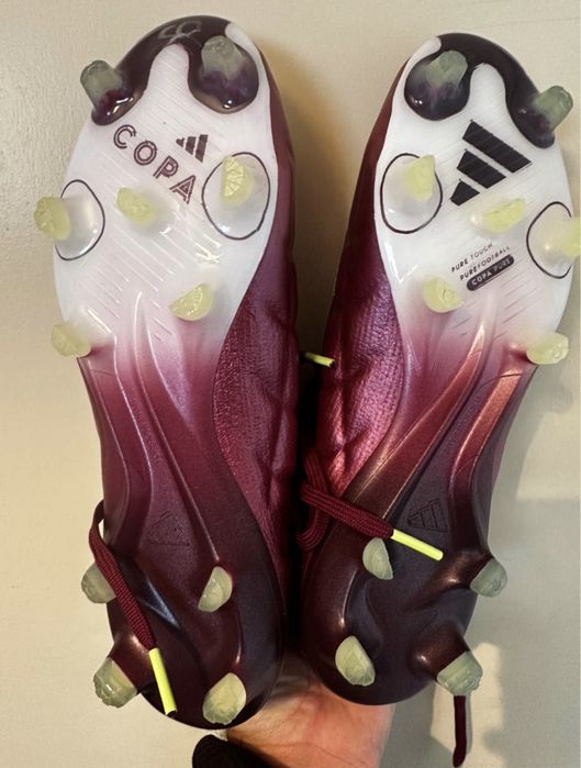 Футболни обувки професионални