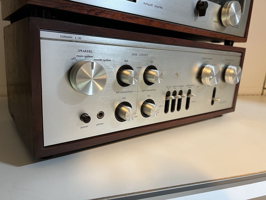 Vand amplificator Luxman L30 si tuner Luxman T33