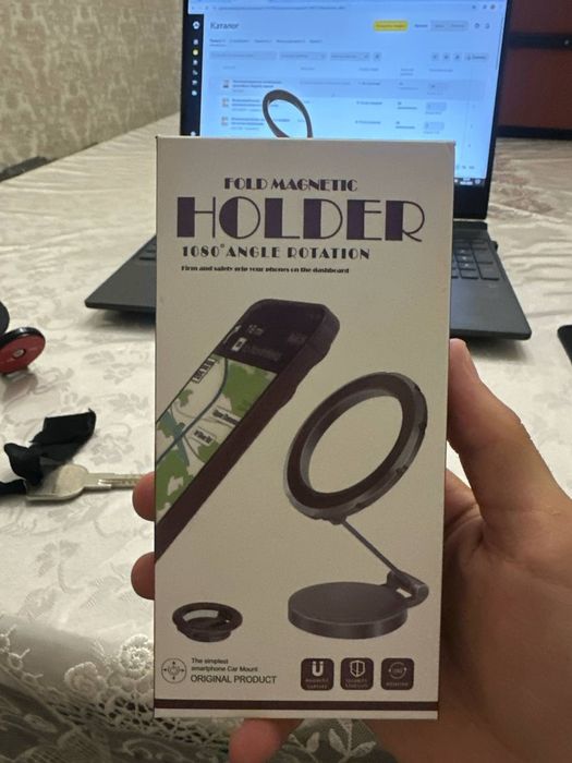 Магнитный держатель для телефона