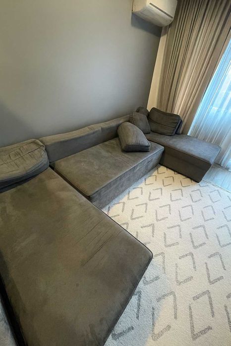 Ъглов разтегателен диван с две лежанки и ракла