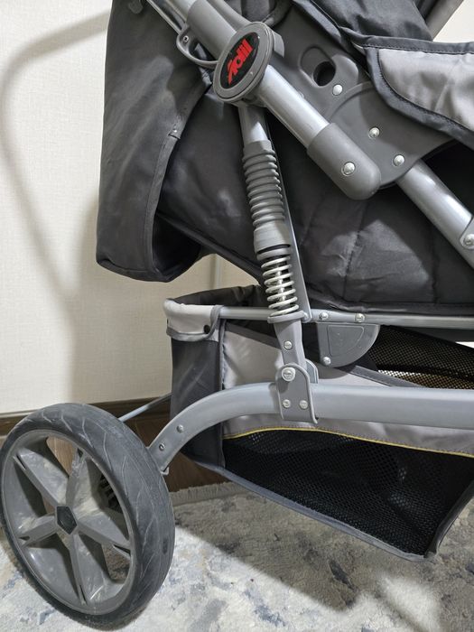 Продам детскую коляску в хорошем состоянии