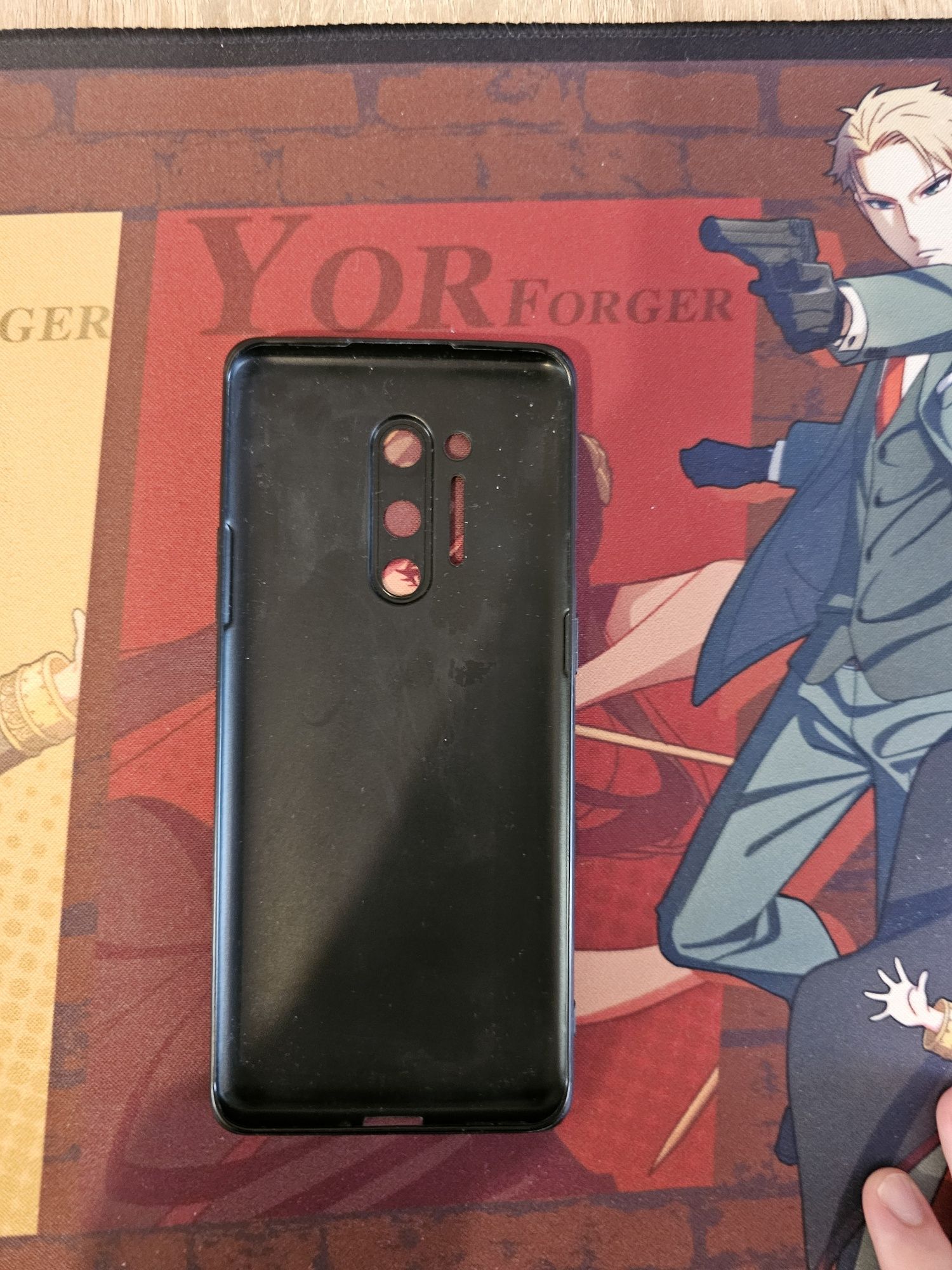 OnePlus 8 Pro в добро състояние