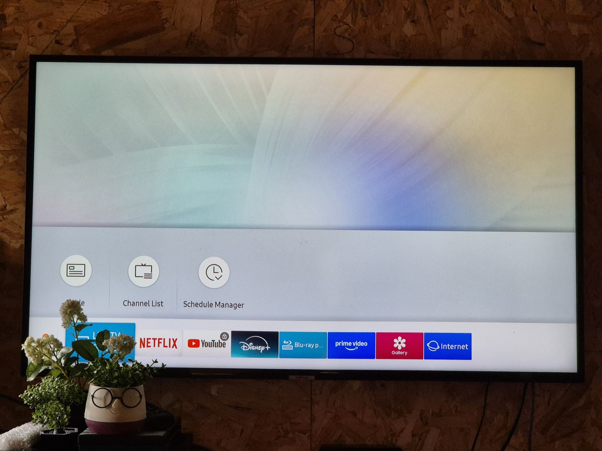 Televizor Smart Samsung 7 Series 43 inch 4K HDR10+
