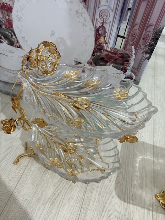 Продам этажерки, салатницы, фруктовницы и тд