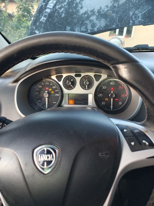 Dezmembrez Lancia Delta 3 cu motor 1.9 - 190CP