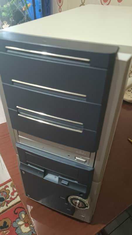 блок системный Pentium 4