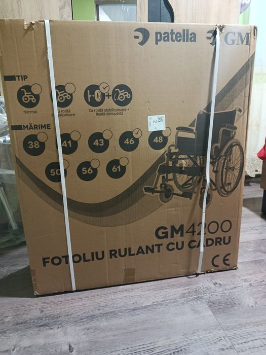 Fotoliu rulant cu cadru. ( Scaun handicap nou )