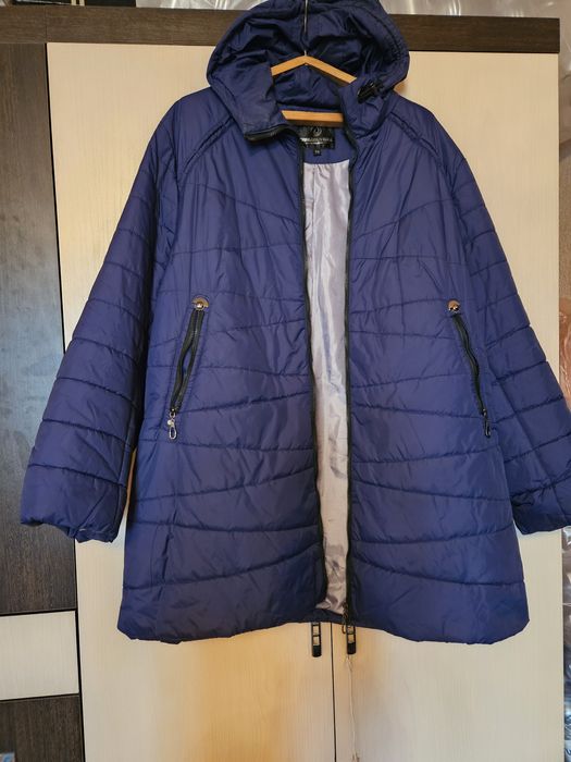 Куртка женская демисезонная. Б/у отличное состояние.  Размер 56 - 58.