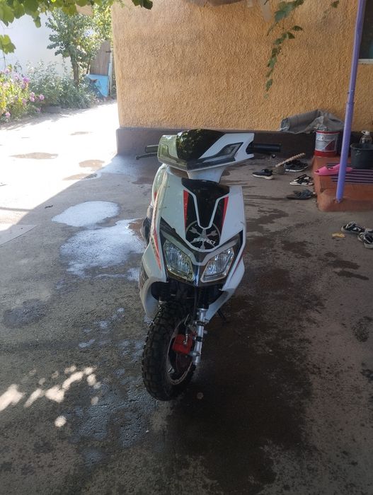 Мопед м8 обмен на телефон