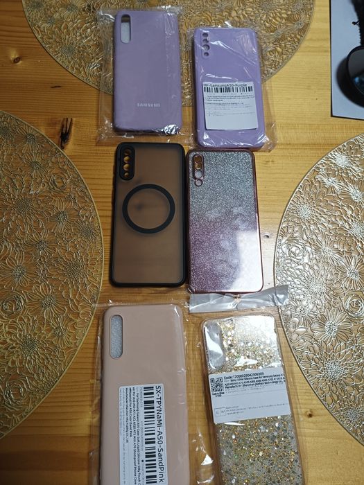 Huse Samsung Galaxy a50 noi, sigilate