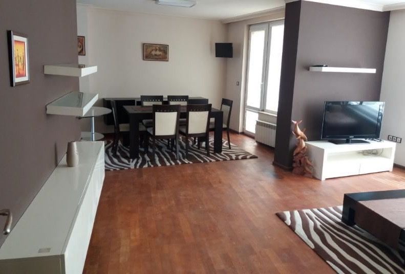Дава се под наем Тристаен апартамент в София, Редута - 110 кв.м за 535.5 € - Снимка #1