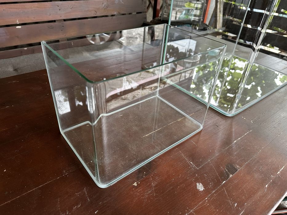 Vand Acvariu 10L (Utilizat)
