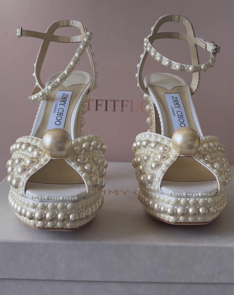 Pantofi de mireasa Jimmy Choo Sacaria de inchiriat