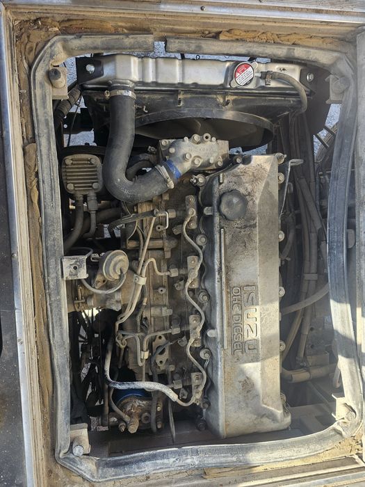 Исузу автобус 2013 йил.