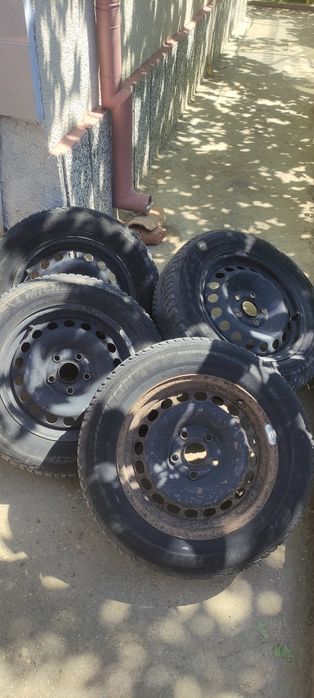 Продавам джанти за голф 5