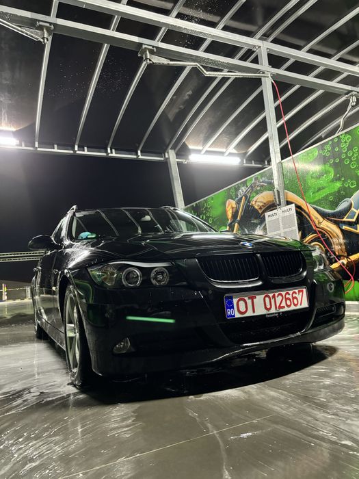 Vand bmw e91,motor 2.0,benzina