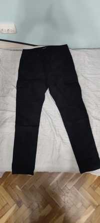 Черен карго панталон с ластик