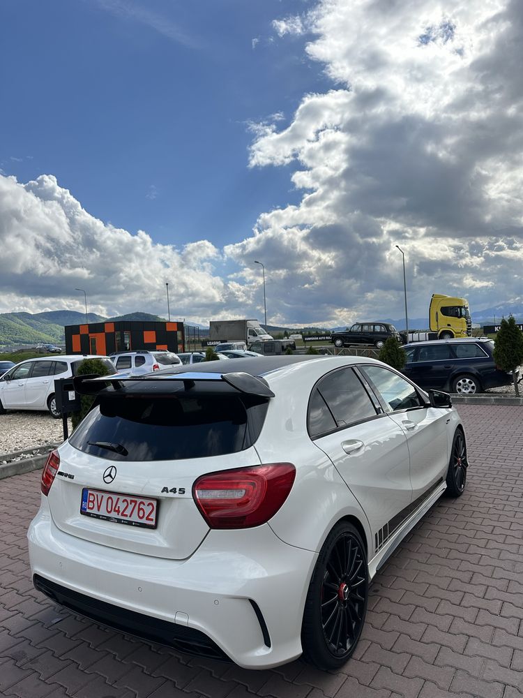 Mercedes A45 Amg