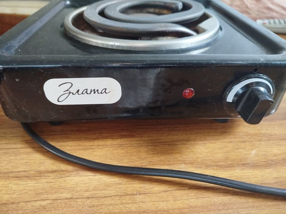 Плитка электрическая"Злата", Россия.