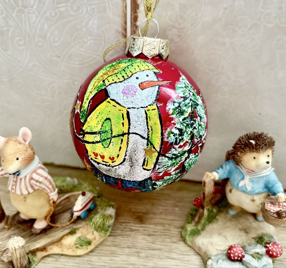 Ръчно рисувани стъклени коледни топки