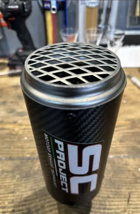 Evacuari moto carbon Sc Project/ Leovince 51mm/ toba moto racing