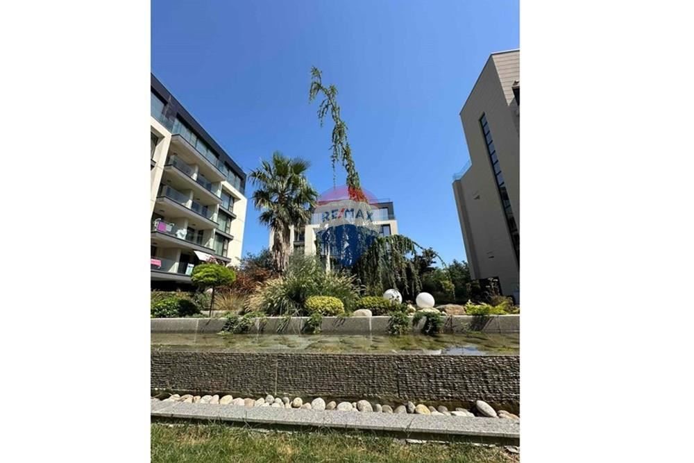 Продава се Двустаен апартамент в к.к. Св.Св. Константин и Елена - 65 кв.м за 4000 €/кв.м - Снимка #11