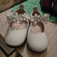 Pantofi albi, Balerini cream  marimea 22