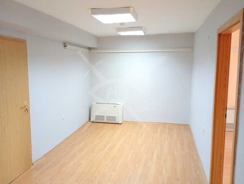 Продава се Офис в Бургас, Център - 72 кв.м за 830 €/кв.м - Снимка #3