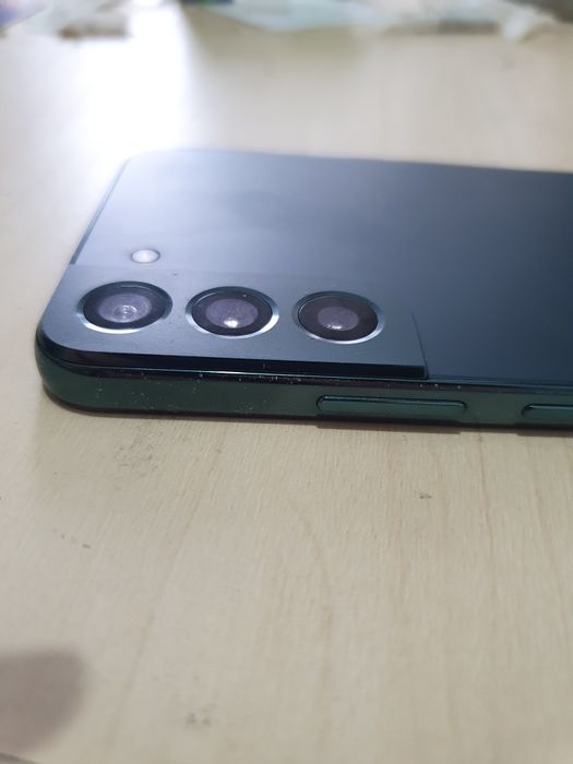 Samsung galaxy s22 plus  Verde