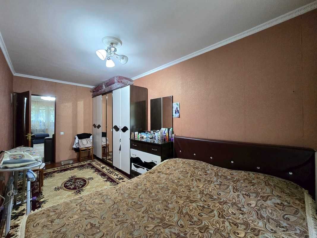 Продам 3 комнатную квартиру мкр Алмагуль