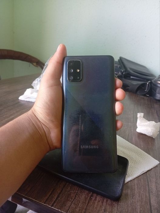 Samsung a71  128